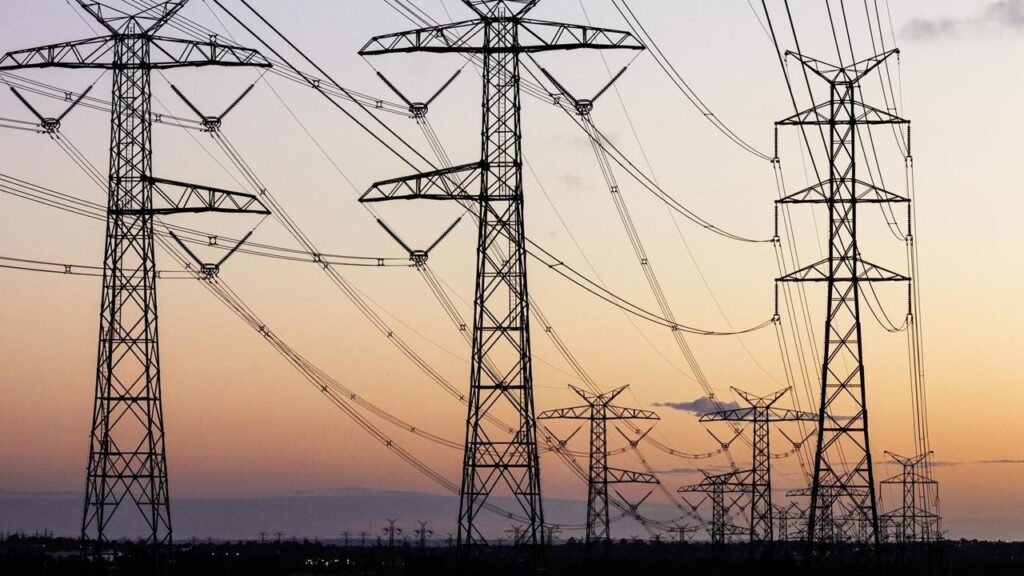 ‘urgent’:-blackout-risk-as-green-power-stumbles