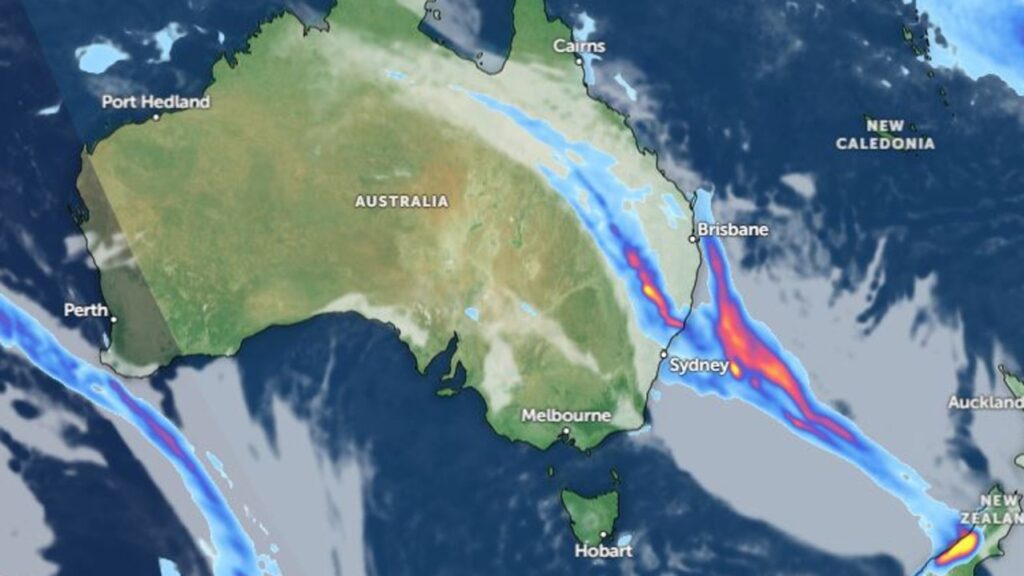 5000km-rain-band-to-blast-australia