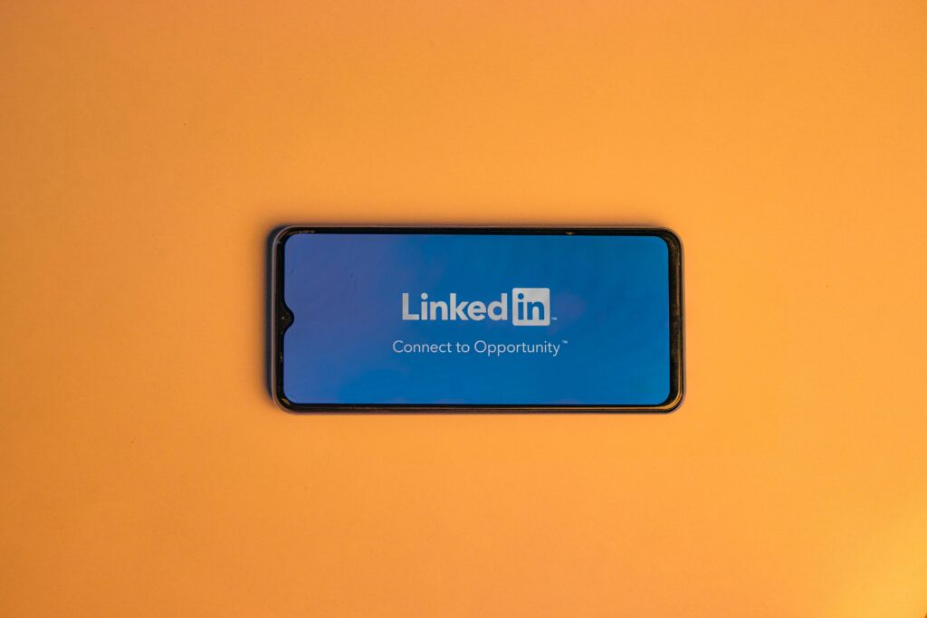 linkedin:-Πώς-να-προσεγγίσετε-το-σωστό-κοινό-με-στοχευμένες-διαφημίσεις