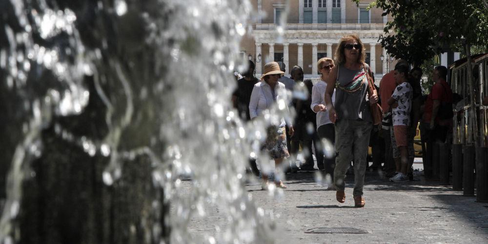 Καύσωνας:-Ξεκινά-το-τριήμερο-«φωτιά»-–-Πώς-θα-δουλέψει-το-Δημόσιο-Πού-θα-χτυπήσει-κόκκινο-το-θερμόμετρο-Ποια-σχολεία-θα-κλείσουν-–-Ελεύθερος-Τύπος