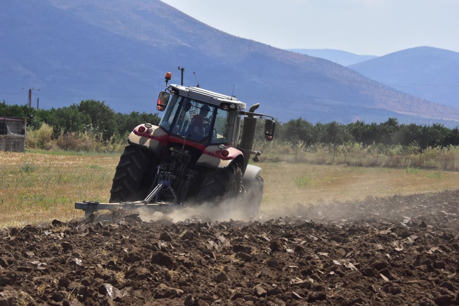 Στις-37000-ευρώ-από-τις-25.000-η-τριετής-επιδότηση-για-αγρότες-–-Ελεύθερος-Τύπος