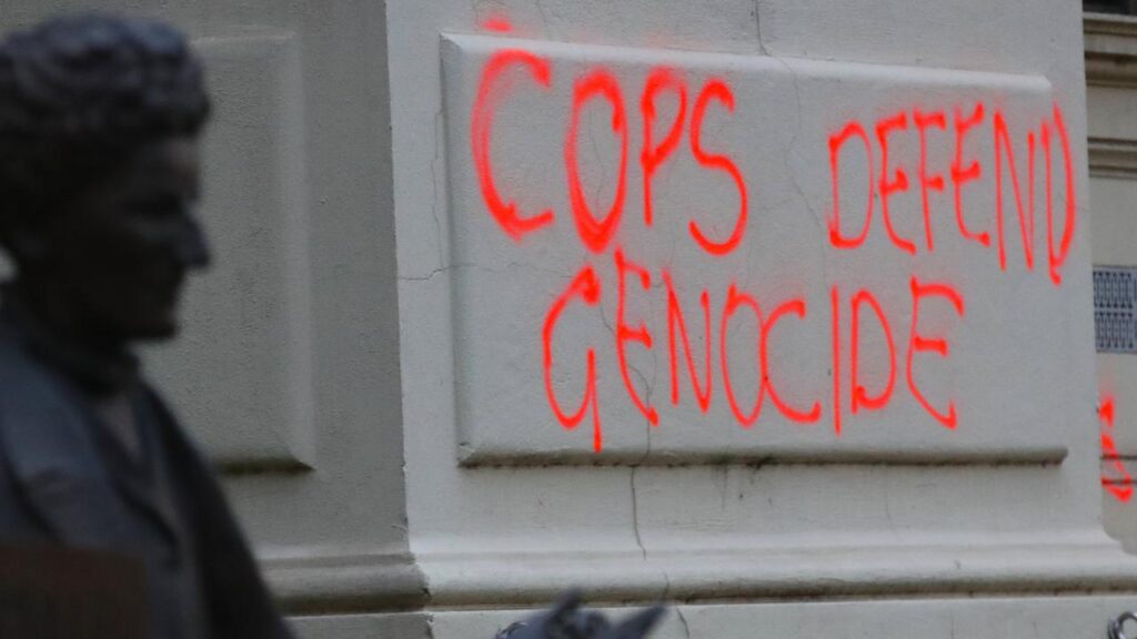 sick-anti-cop-graffiti-hits-iconic-union-hall