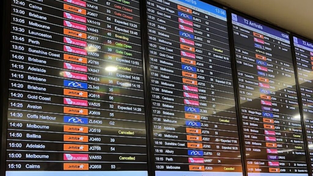 travel-chaos-as-more-flights-delayed