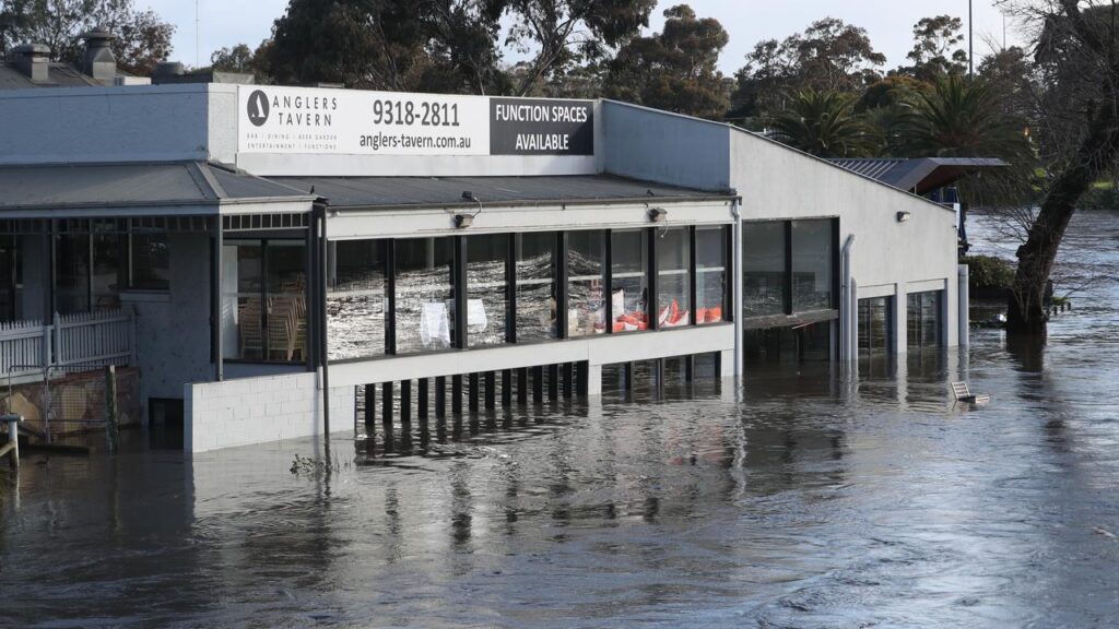 pub’s-beer-garden-fight-over-flood-refusal