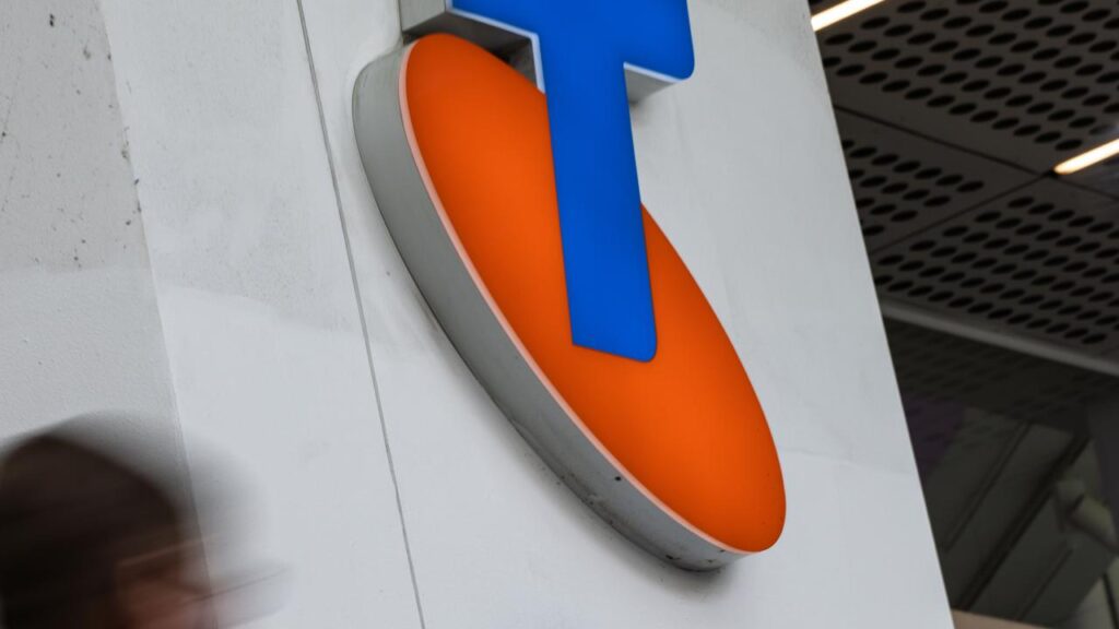 bizarre-way-telstra-made-$110m