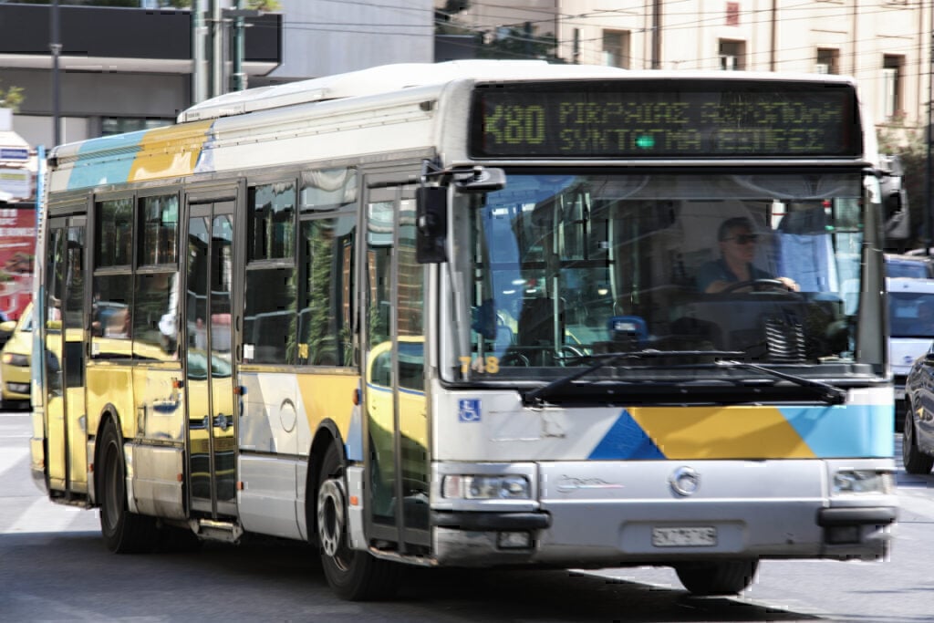 Σταϊκούρας:-Σήμερα-υπογράφεται-η-σύμβαση-για-300-νέα-λεωφορεία