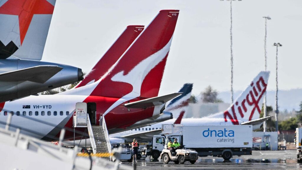 call-that-could-split-up-qantas-and-jetstar