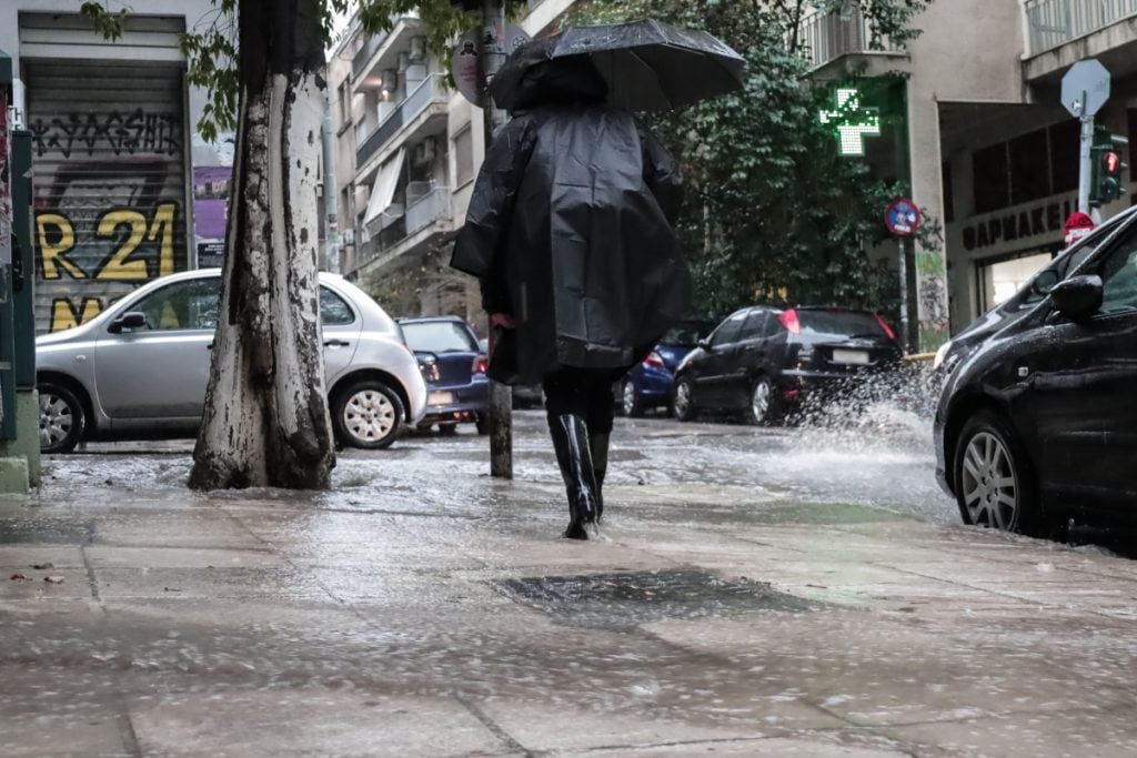 Καιρός:-Σε-εξέλιξη-η-κακοκαιρία-atena-–-Που-«έπεσε»-η-περισσότερη-βροχή-και-ποια-περιοχή-κινδυνεύει