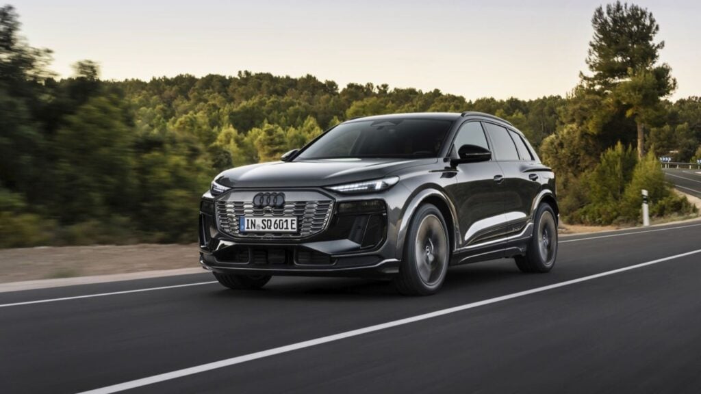 Πρώτες-εντυπώσεις-από-το-audi-sq6-e-tron:-Δυνατό-και-υπάκουο