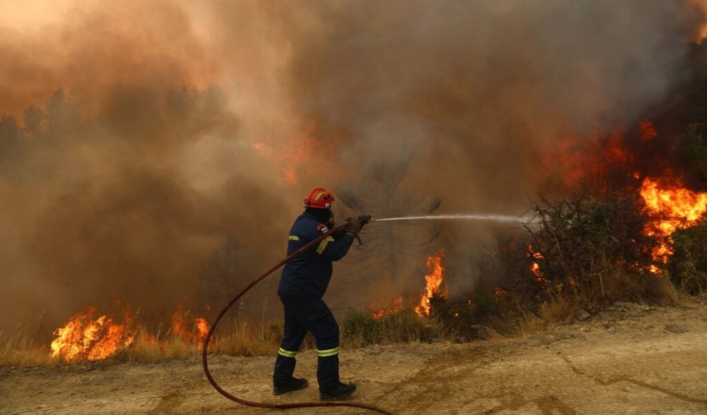 Πυροσβεστική:-32-πυρκαγιές-το-τελευταίο-24ωρο-σε-όλη-τη-χώρα