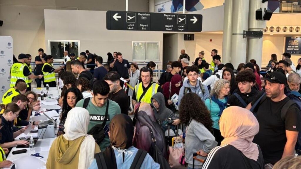 australian-passenger-numbers-for-evacuation-flights-out-of-lebanon-declining