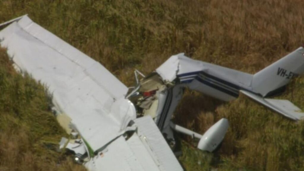 horror-as-aircraft-crashes-in-victoria