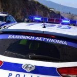 Ασπρόπυργος Θρίλερ στα Καμένα Βούρλα: Οι ματωμένες πατημασιές δίπλα στο πτώμα θα οδηγήσουν στον δολοφόνο