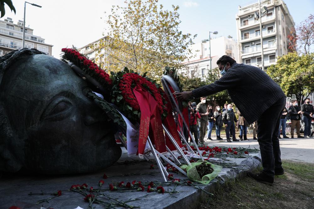 Αυξημένα-μέτρα-της-τροχαίας-για-το-τριήμερο-εκδηλώσεων-στο-Πολυτεχνείο:-Από-την-Παρασκευή-οι-κυκλοφοριακές-ρυθμίσεις-–-Ποιοι-δρόμοι-κλείνουν-–-Ελεύθερος-Τύπος